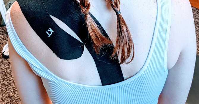 KINESIOTAPING
